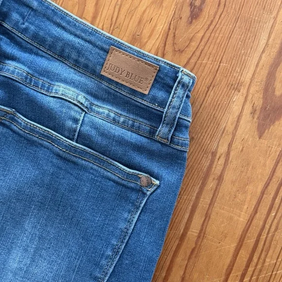 Judy Blue Super Flare Fit Jeans Raw Hem Womens 5/27 - Picture 7 of 10
